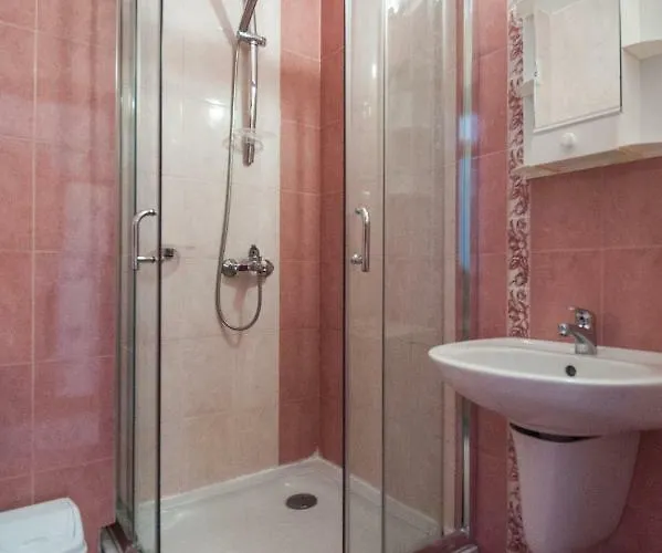 Stefanov 2 Хотел Лозенец